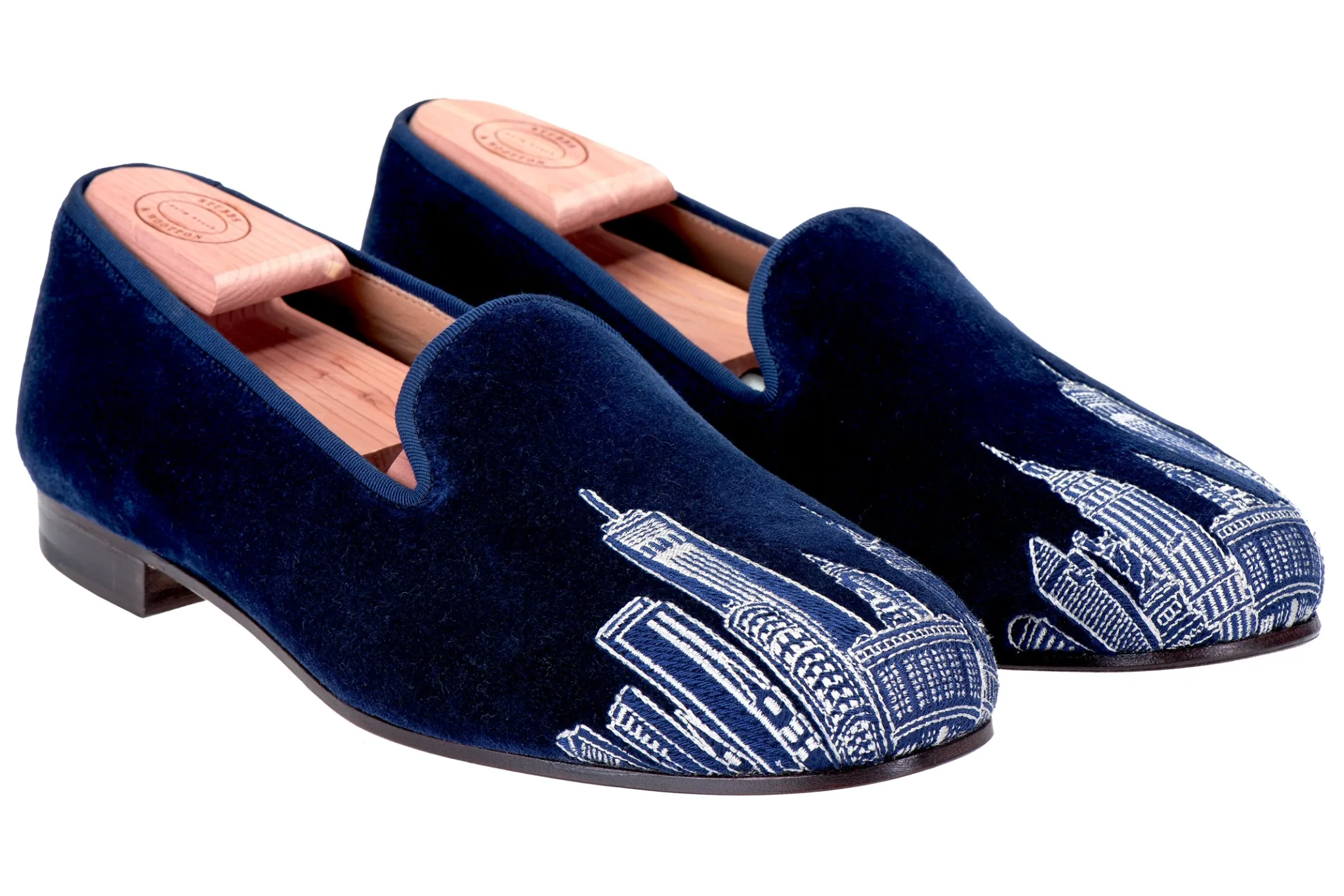 Best Skyline Velvet Slipper (Men) Slipper